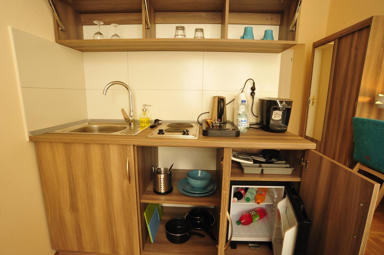 Kosmopolita Apartments Краков Экстерьер фото