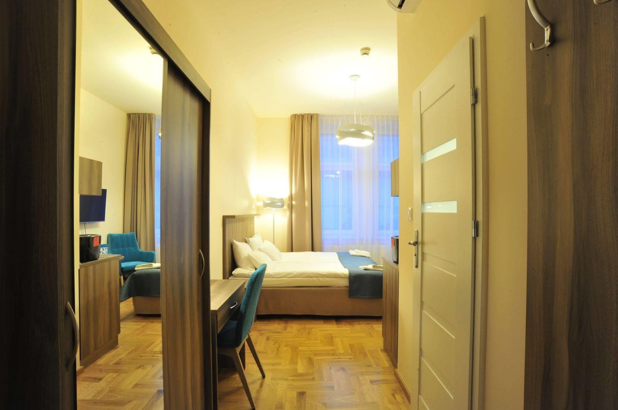 Kosmopolita Apartments Краков Экстерьер фото