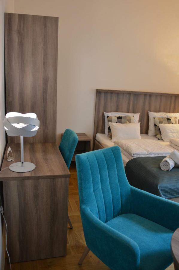 Kosmopolita Apartments Краков Экстерьер фото