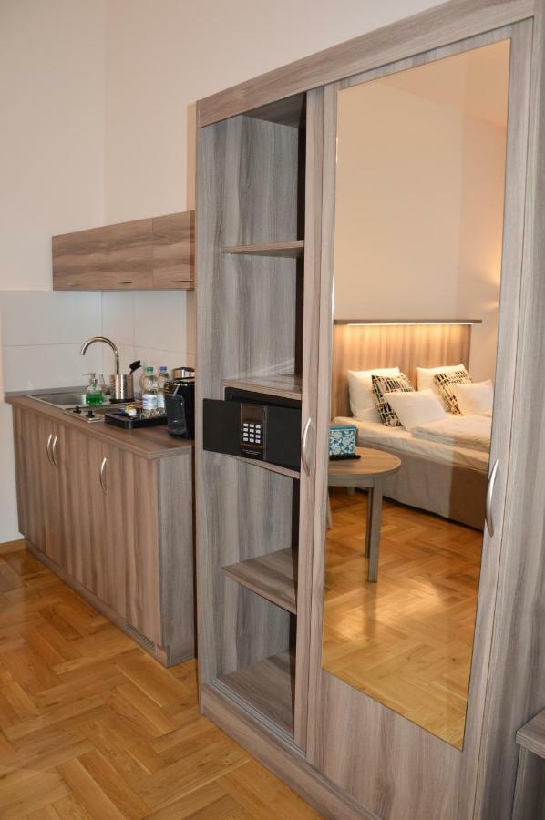 Kosmopolita Apartments Краков Экстерьер фото